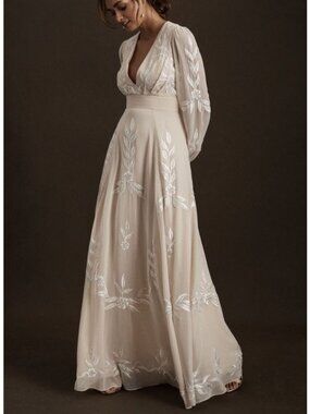 bhldn eva flutter sleeve plunge v neck maxi dress BHLDN | Dresses | Bhldn Eva Flutter Sleeve Plunge Vneck Maxi Dress  Anthropologie Size 8